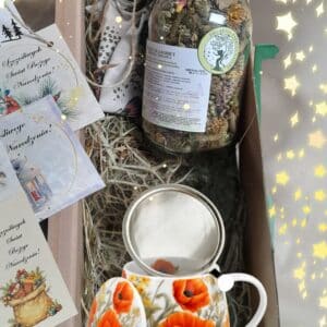 UPOMINEK PREZENT zestaw herbata ziołowa CUDNY BUKIET + kubek z zaparzaczem maki + GRATIS